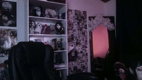 Snapshot of wangxi__ chatting on 02/10/26, 12:15 Wangxi last account Wangxi online show from 02/10/26, 12:15