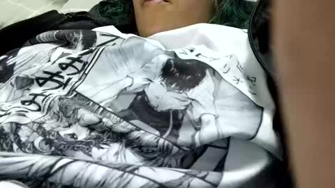 Snapshot of waningrosee chatting on 02/24/25, 12:52 Waningrose Lu online show from 02/24/25, 12:52