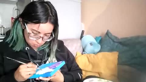 Snapshot of waningrosee chatting on 11/06/25, 02:40 Waningrose Lu online show from 11/06/25, 02:40