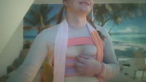 Snapshot of wannafeelitall chatting on 01/09/25, 04:39 Emilia inst  online show from 01/09/25, 04:39