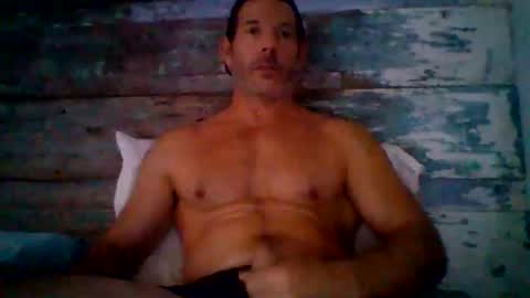 Snapshot of want_to_be_recognized chatting on 05/21/26, 07:43 want_to_be_recognized online show from 05/21/26, 07:43