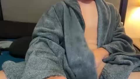 Snapshot of wantingtoplay97 chatting on 11/16/25, 08:31 wantingtoplay97 online show from 11/16/25, 08:31