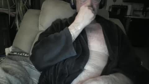 Snapshot of wantobone2 chatting on 02/13/26, 11:06 wantobone2 online show from 02/13/26, 11:06