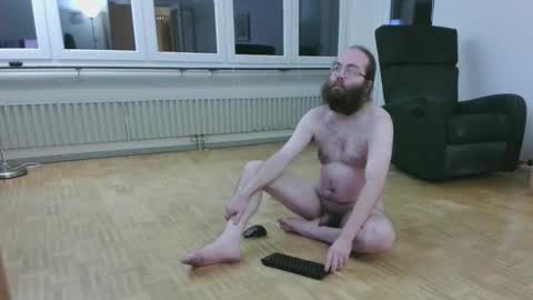 wantsahug online show from 12/14/25, 07:40