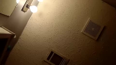 Snapshot of wanttowatch87 chatting on 12/30/24, 03:47 wanttowatch87 online show from 12/30/24, 03:47