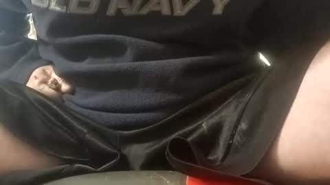 Snapshot of wanttowatch87 chatting on 10/05/25, 05:06 wanttowatch87 online show from 10/05/25, 05:06