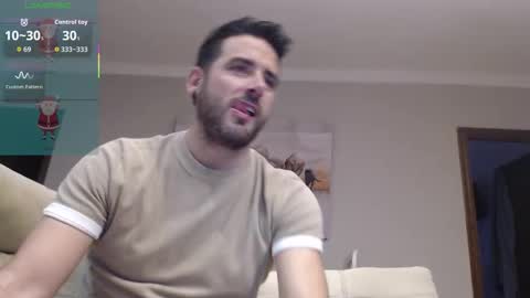 Snapshot of wapos__25 chatting on 12/19/25, 03:52 wapos__25 online show from 12/19/25, 03:52