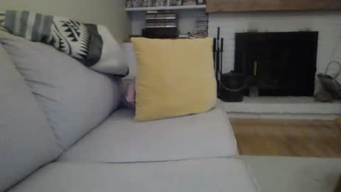 Snapshot of warmdick666 chatting on 02/06/25, 07:13 warmdick666 online show from 02/06/25, 07:13