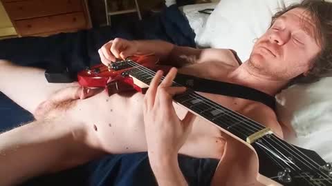 Warren Kener online show from 12/19/25, 04:41