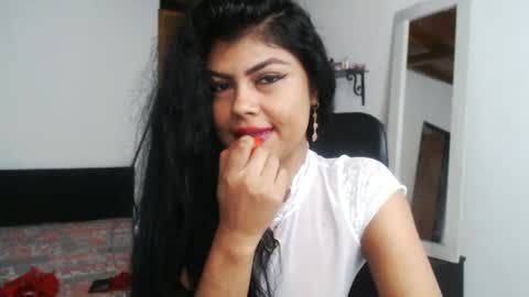 warrior_xena online show from 01/04/25, 09:20