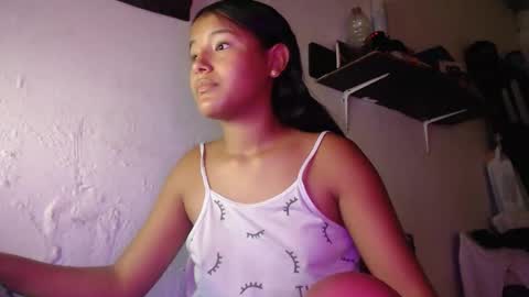 Snapshot of washbag14 chatting on 02/05/26, 03:27 washbag14 online show from 02/05/26, 03:27