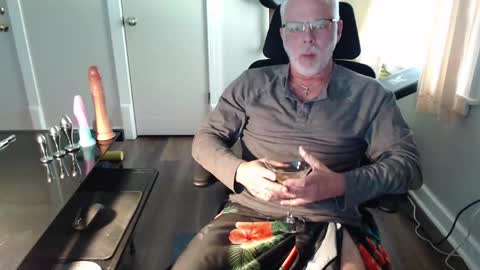 Snapshot of wasted_daze_ chatting on 04/16/26, 10:23 wasted_daze_ online show from 04/16/26, 10:23