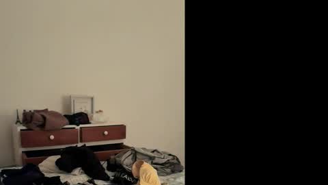 wearetwo online show from 09/13/25, 03:50