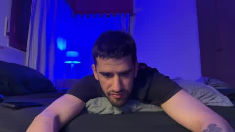 wearetwo online show from 10/21/25, 03:07