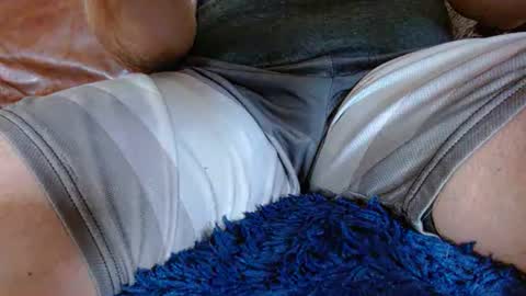 Snapshot of watchedging chatting on 10/25/25, 05:19 Hereforfun online show from 10/25/25, 05:19