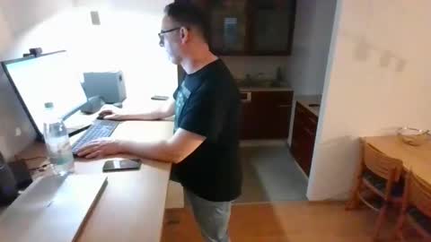 Snapshot of watchmecum78 chatting on 11/17/25, 10:54 watchmecum78 online show from 11/17/25, 10:54