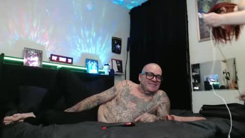 Snapshot of watchusworship chatting on 01/17/26, 09:14 Steven Cider Cienna Minne online show from 01/17/26, 09:14