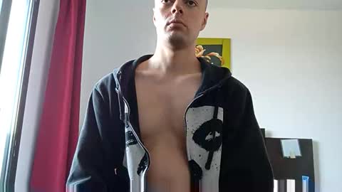 Snapshot of waterboyxp chatting on 11/11/25, 08:36 waterboyxp online show from 11/11/25, 08:36