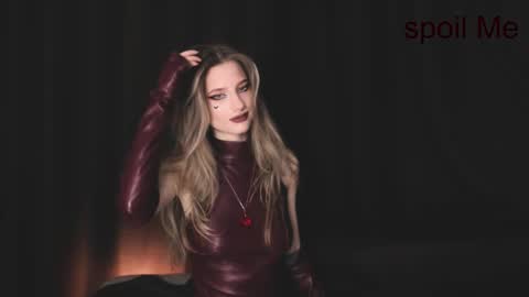 Snapshot of waterfallwoods chatting on 12/03/25, 06:43 waterfallwoods online show from 12/03/25, 06:43