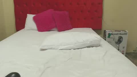 watermellon69 online show from 02/19/25, 09:25