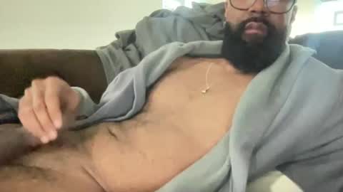 Snapshot of waveonce chatting on 12/26/24, 03:31 waveonce online show from 12/26/24, 03:31