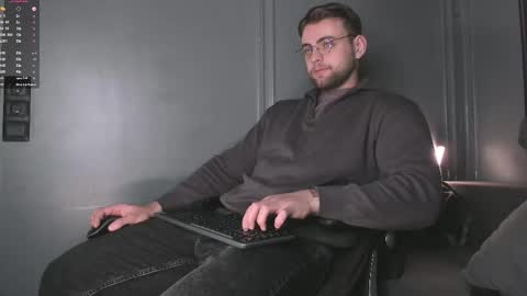 Snapshot of waynemiller_ chatting on 02/21/26, 04:46 Wayne online show from 02/21/26, 04:46