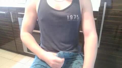 Snapshot of wbch chatting on 04/08/26, 03:28 Anton online show from 04/08/26, 03:28