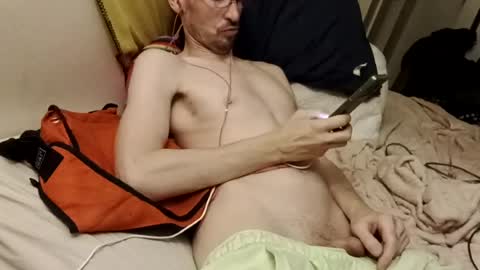 Snapshot of wbeeee420 chatting on 06/30/26, 05:19 Phil virgo online show from 06/30/26, 05:19