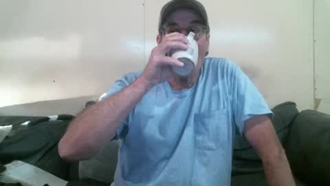 Snapshot of wbfarm chatting on 03/17/26, 12:04 WB Farm online show from 03/17/26, 12:04