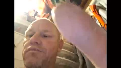 Snapshot of wcnmail24 chatting on 12/22/24, 03:33 wcnmail24 online show from 12/22/24, 03:33