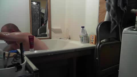 Snapshot of wcnmail24 chatting on 09/23/25, 07:00 wcnmail24 online show from 09/23/25, 07:00