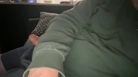 Snapshot of wcrmc chatting on 03/24/26, 02:27 wcrmc online show from 03/24/26, 02:27