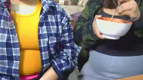 Snapshot of we_are_indian chatting on 01/07/26, 05:04 khushiwife kabirhubby kavyasexy gf online show from 01/07/26, 05:04