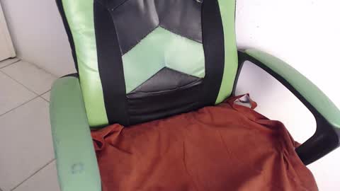 Trixie 3 online show from 01/17/26, 07:39