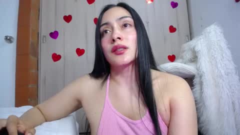 we_we77 online show from 03/09/25, 08:42