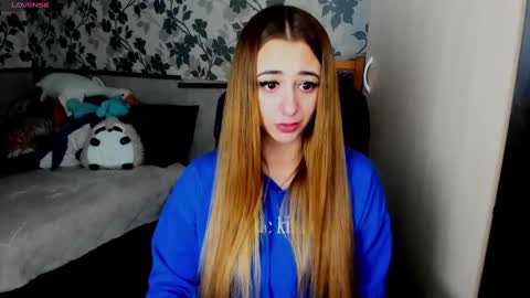 Maya online show from 02/07/25, 07:07