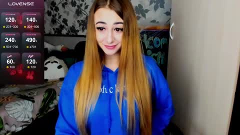 Maya online show from 03/07/25, 02:25