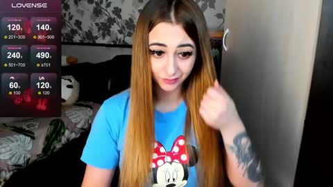 Maya online show from 03/12/25, 06:29