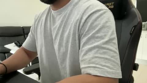 Weapon X online show from 10/26/25, 08:48