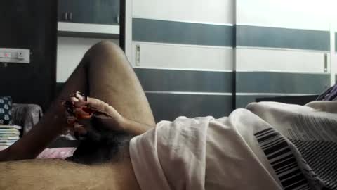 sexyguy online show from 12/06/24, 04:06