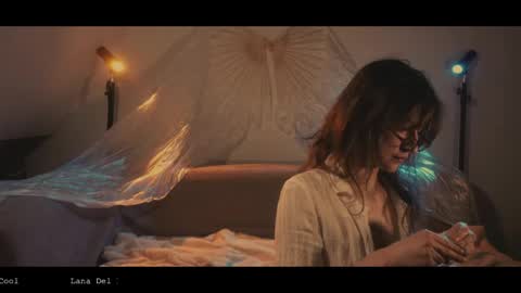 Snapshot of webcora chatting on 04/16/26, 04:52 Coraline online show from 04/16/26, 04:52