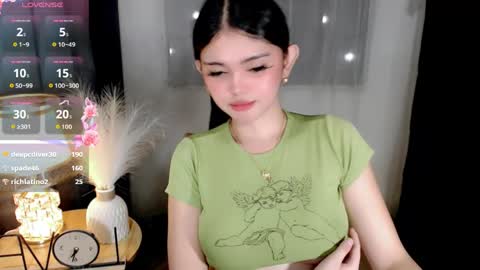 Snapshot of webcum_mami chatting on 04/19/26, 07:16 mami abby online show from 04/19/26, 07:16