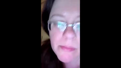 Snapshot of webgirl2 chatting on 12/13/24, 10:02 Marina online show from 12/13/24, 10:02