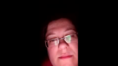 Snapshot of webgirl2 chatting on 02/12/25, 02:03 Marina online show from 02/12/25, 02:03