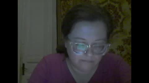 Snapshot of webgirl2 chatting on 09/17/25, 10:33 Marina online show from 09/17/25, 10:33