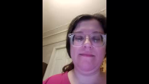 Snapshot of webgirl2 chatting on 10/25/25, 03:07 Marina online show from 10/25/25, 03:07