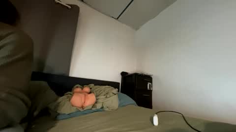 ShootingWebs online show from 12/01/25, 03:11