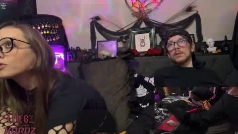 Snapshot of webz_and_kordz chatting on 03/22/26, 07:01 WebzKordz online show from 03/22/26, 07:01