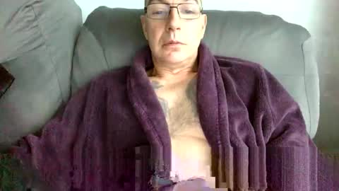 Snapshot of wechatistrokeurub chatting on 10/10/25, 08:13 wechatistrokeurub online show from 10/10/25, 08:13