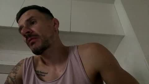 Snapshot of weci77 chatting on 11/03/25, 12:50 weci77 online show from 11/03/25, 12:50